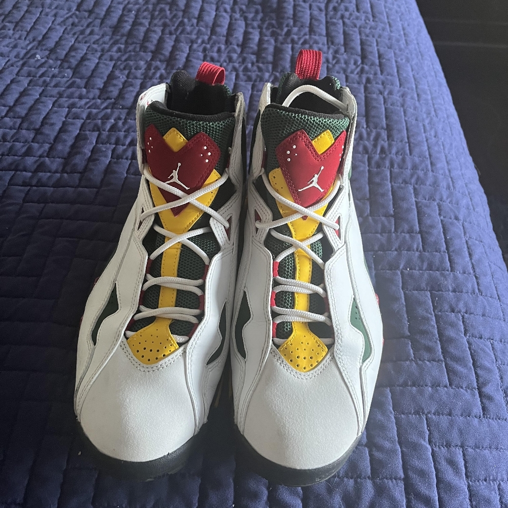 Jordan True Flight 9.5
